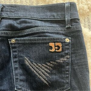 Joe’s size 28 cigarette Jean